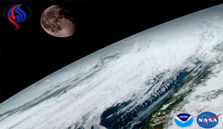 عکس روز ناسا؛ ماه بر فراز زمین