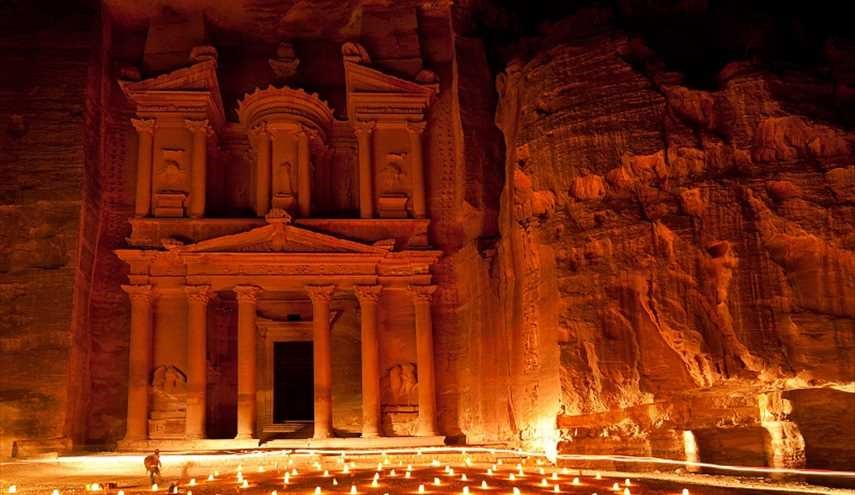 بالصور..مدينة البتراء الأثرية التاريخية في محافظة معان جنوب الأردن