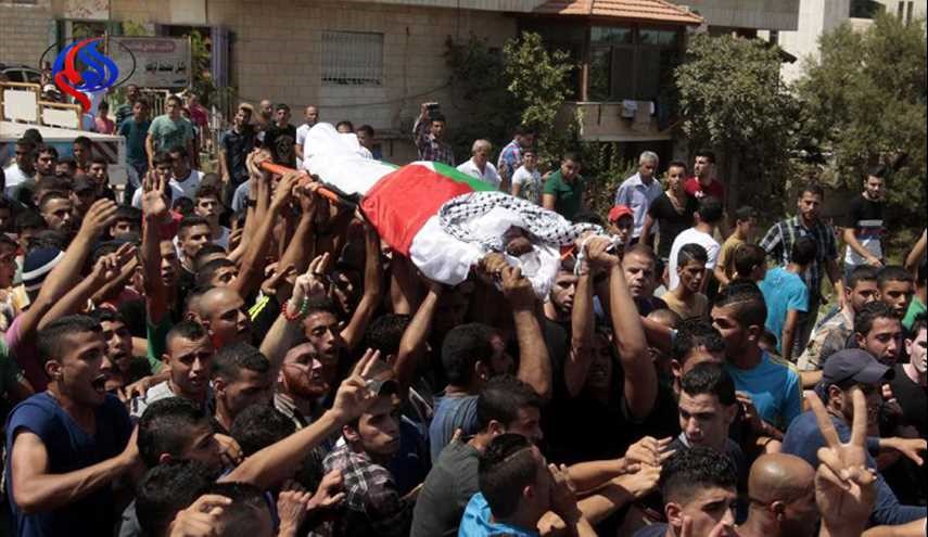 تشییع شهید فلسطینی در کرانه باختری