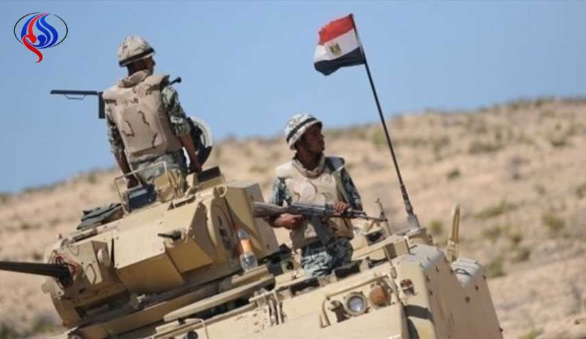 مقتل 14 مسلحا بعملية مداهمة للجيش المصري في سيناء + صور
