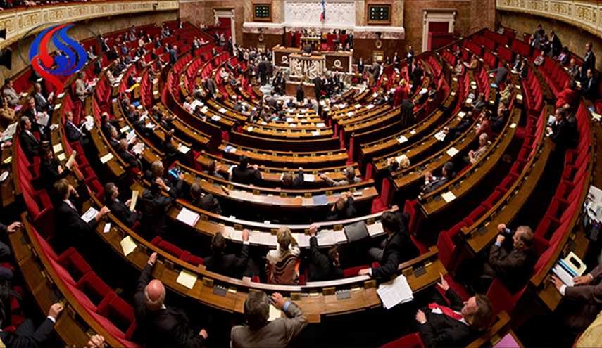 برلمان فرنسا يجرم تصفح المواقع المتطرفة في ظروف محددة
