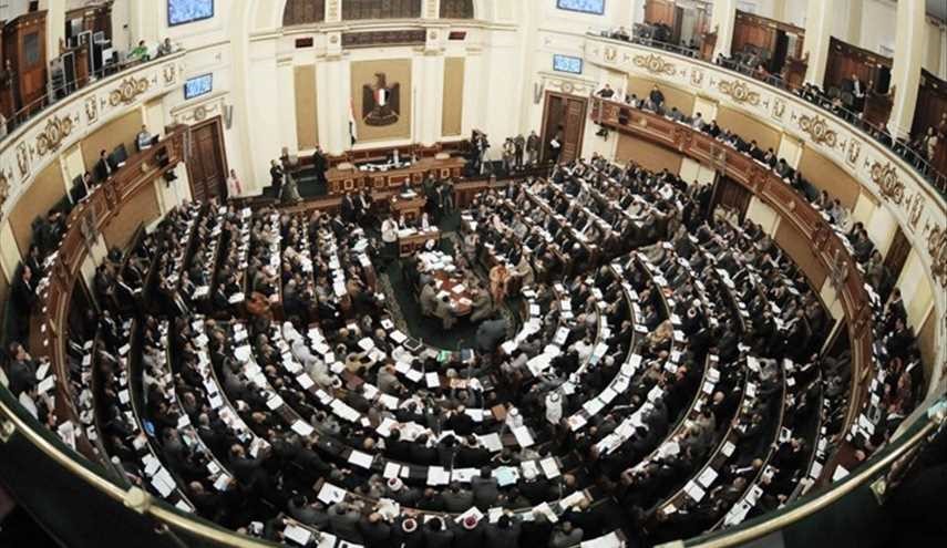برلمان مصر يطالب بعودة سوريا الى الجامعة العربية