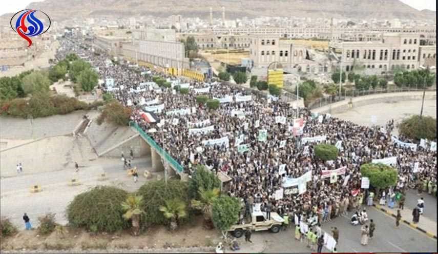 تصاویر ... راهپیمایی بزرگ مردم یمن برای «تجدید میثاق با شهدا»