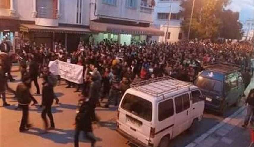 بالصور..مظاهرات في المغرب مطالبة بتحسين الخدمات واستقلالية الريف