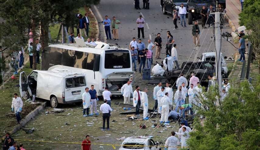 انفجار أثناء مرور قطار شرقي تركيا وإصابة شخصين
