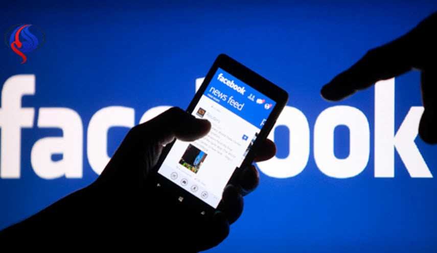 جمعهما فيسبوك.. أم تلتقي بابنها بعد غياب 33 عاما+صورة