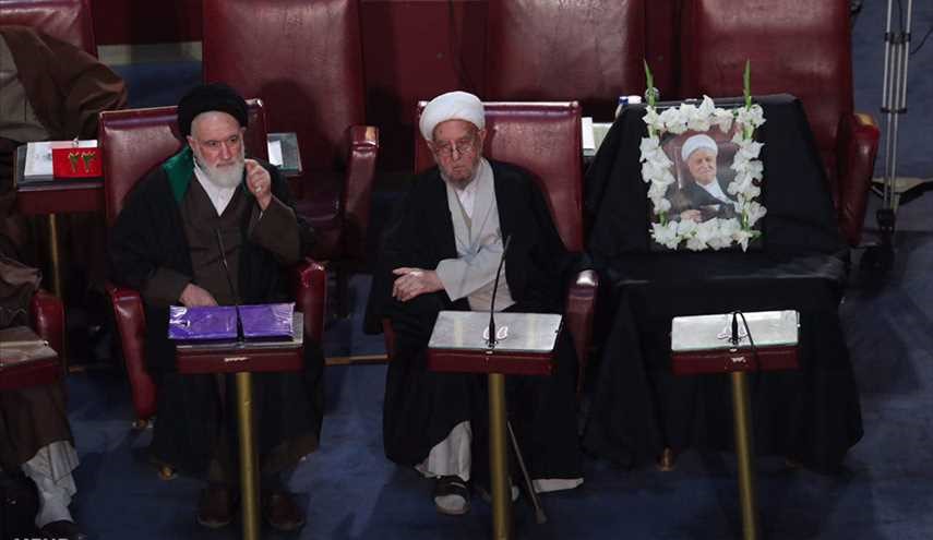 انعقاد الجلسة الثانية للدورة الخامسة لمجلس خبراء القيادة في ايران