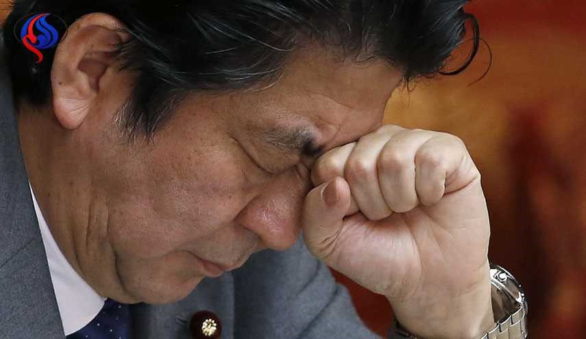 رسوایی اقتصادی محبوبیت دولت ژاپن را کاهش داد