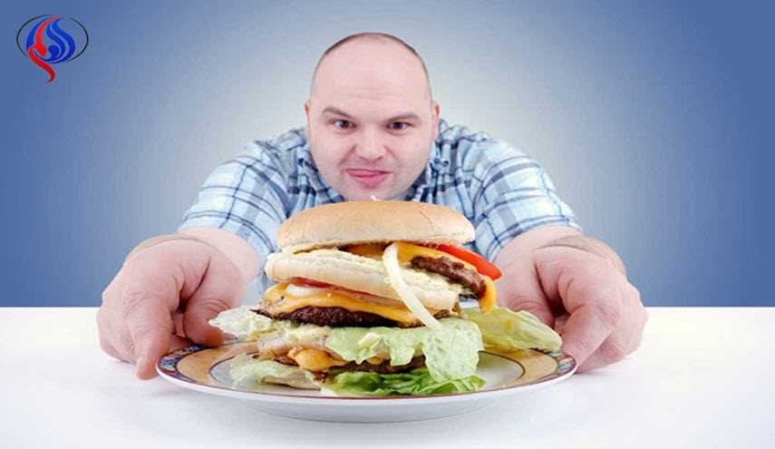 عادات سيئة تجنبها بعد الأكل مباشرة