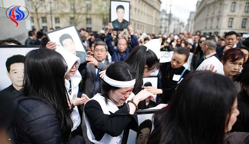 صدامات في باريس بين قوات الامن ومتظاهرين ينددون بمقتل صيني
