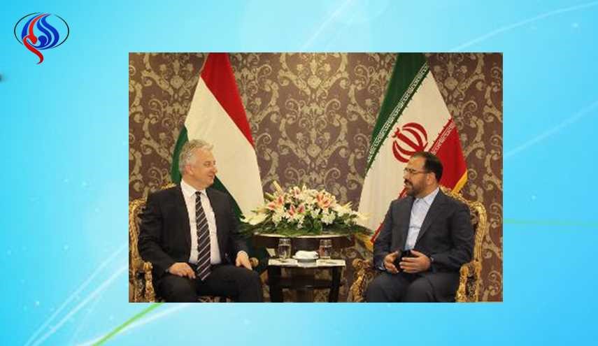 مساعد الرئيس الإيراني: إيران ملتزمة بجميع تعهداتها الدولية