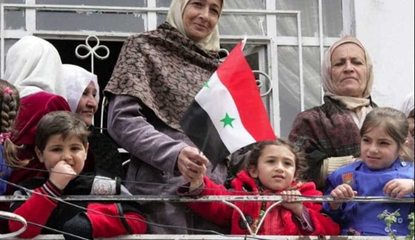 People of Deir Qanoun Celebrate Liberation of Their Town from Al-Nusra