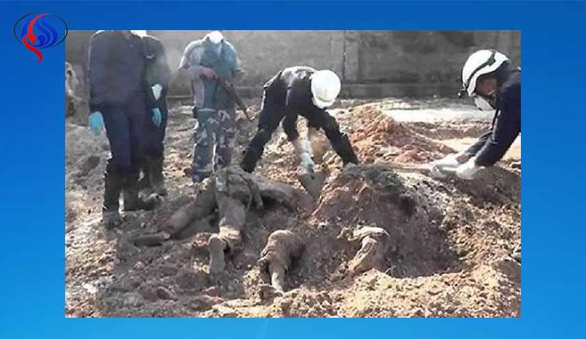 مقبرة جماعية لنساء وشباب داخل مسجد وسط الموصل عليها آثار تعذيب