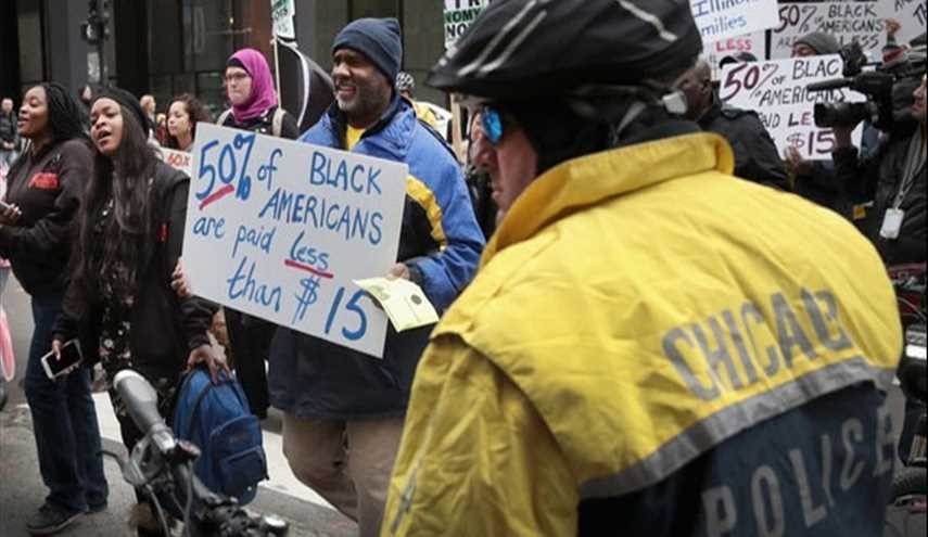 Black Lives Matter Protesters, Living Wage Activists Rally in Chicago