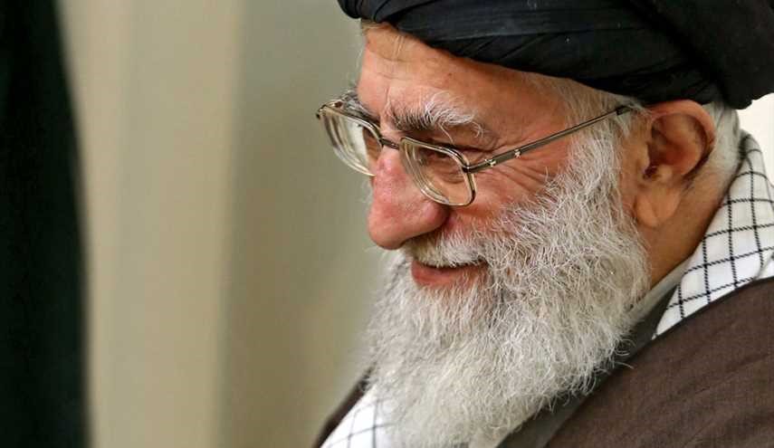 قائد الثورة الاسلامیة یستقبل کبار قادة القوات المسلحة الایرانیة
