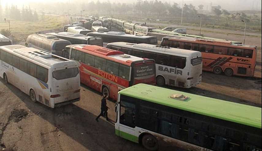First Convoy of Buses Evacuate Gunmen from Towns in Western Damascus