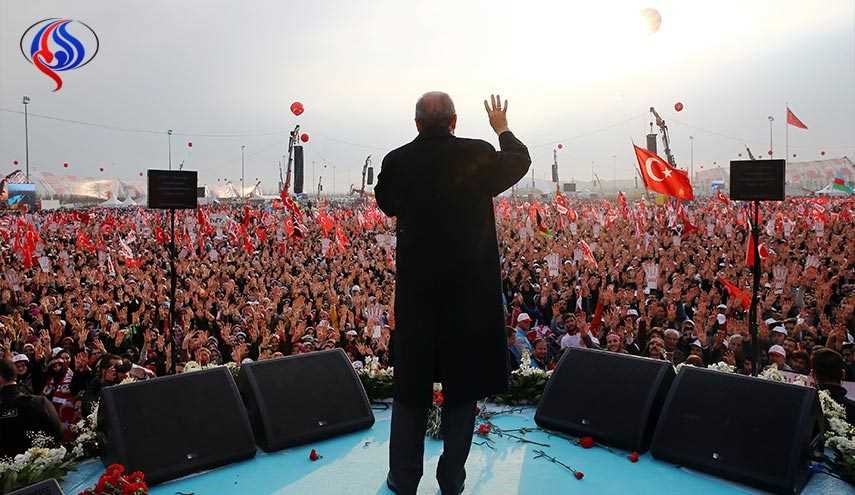 شمارش آرای همه‌پرسی قانون اساسی ترکیه آغاز شد