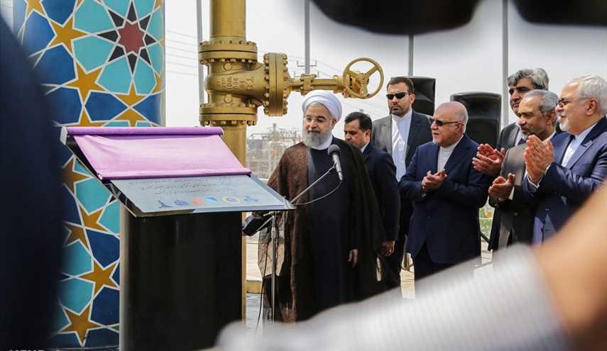 Pres. Rouhani visits Bushehr