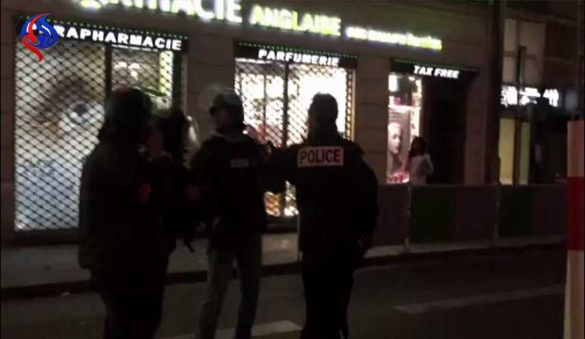 مقتل شرطي وأصابة آخرين في إطلاق نار وسط باريس