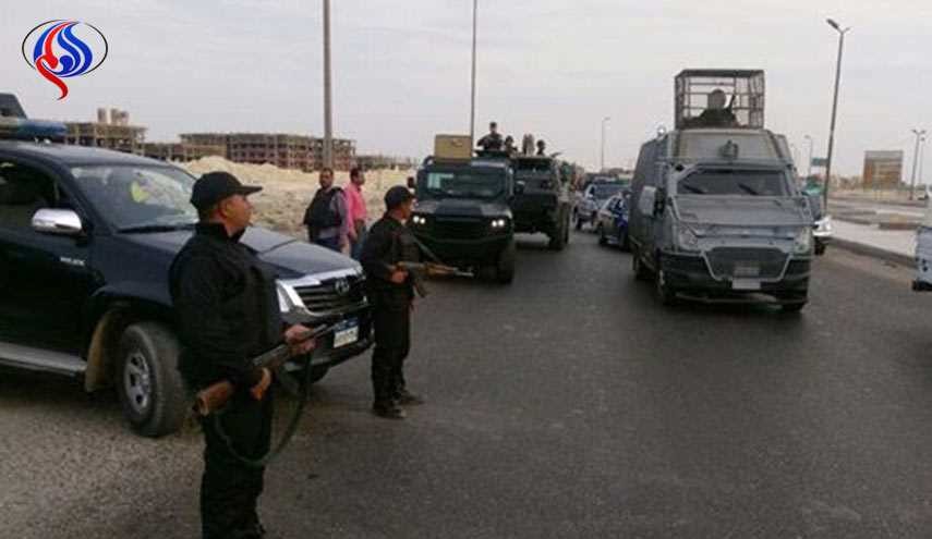 محتجون يغلقون عددا من شوارع العريش بمصر احتجاجا على خطف ذويهم