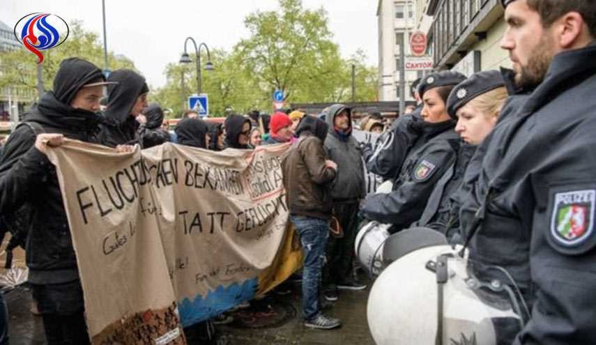 كولونيا..اشتباكات بين الشرطة ومحتجين ضد تجمع لحزب يميني متطرف