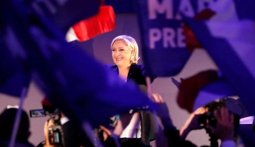 France's Le Pen and Macron head to runoff
