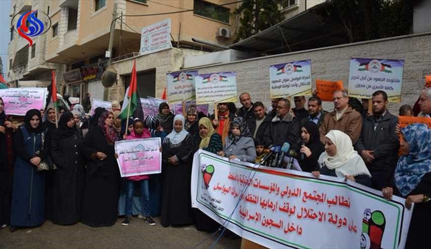 فعاليات فلسطينية بغزة والضفة دعما للأسرى المضربين