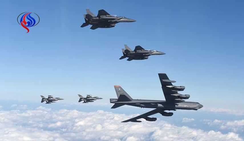 پرواز بمب‌افکن‌های B-1B آمريکا بر فراز شبه‌جزيره کره