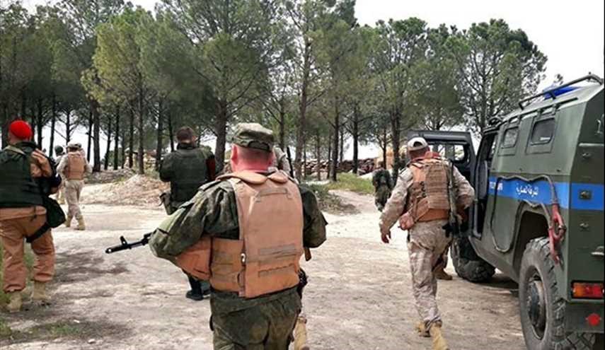 Syrian Army Deploys Fresh Soldiers at Russian Base near Border with Turkey