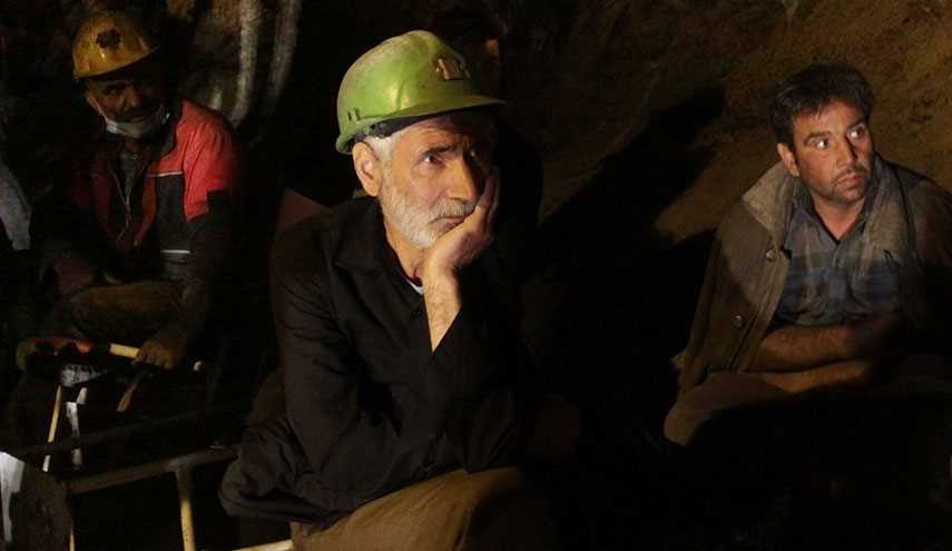 بالصور: 21 ضحية حصيلة اولية لحادث انفجار في منجم للفحم الحجري شمال ايران