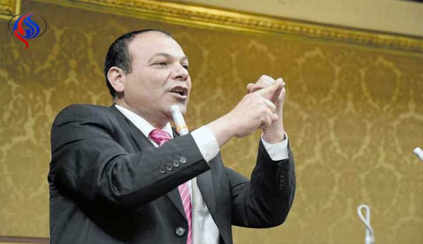 نائب مصري يصرخ في البرلمان: كيلو اللحم بـ120 جنيهًا والفرخة بـ100!