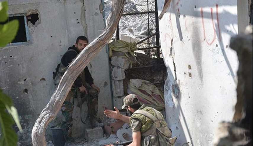 PHOTOS: Syrian Army on Verge of Complete Victory against Terrorists in Al-Qaboun-Damascus
