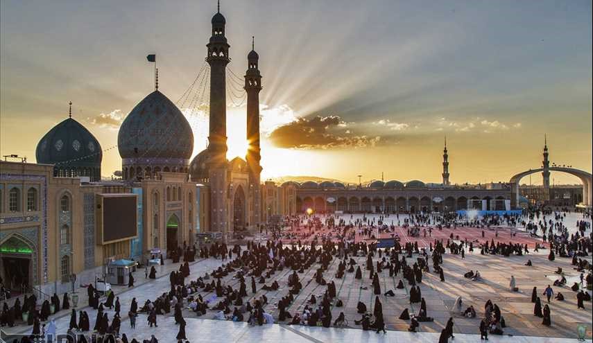 حال و هوای مسجد جمکران در آستانه نیمه شعبان/ تصاویر