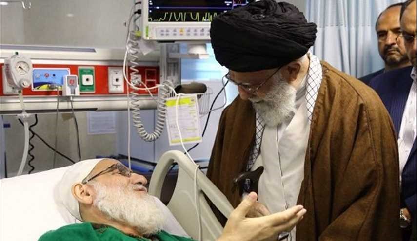 Leader visits Ayat. Shahroudi in hospital