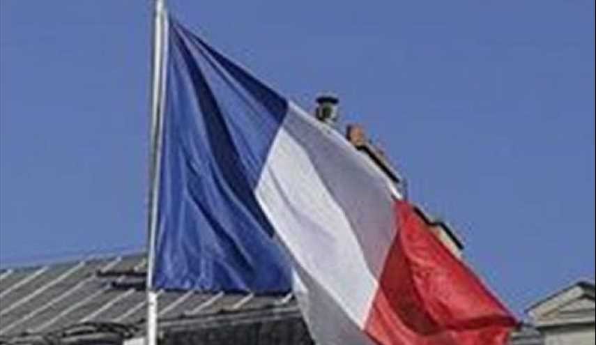 بلدية فرنسية تطالب سكانها بعدم «الموت في منازلهم»
