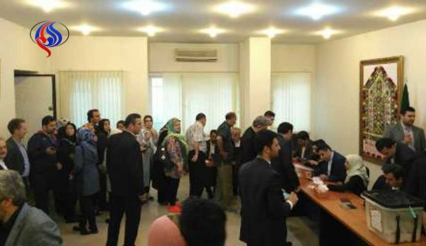 زمان برگزاری انتخابات ایران در ارمنستان تمدید شد