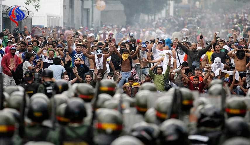 أكثر من 160 ألف متظاهر فنزويلي ضد مادورو في كراكاس