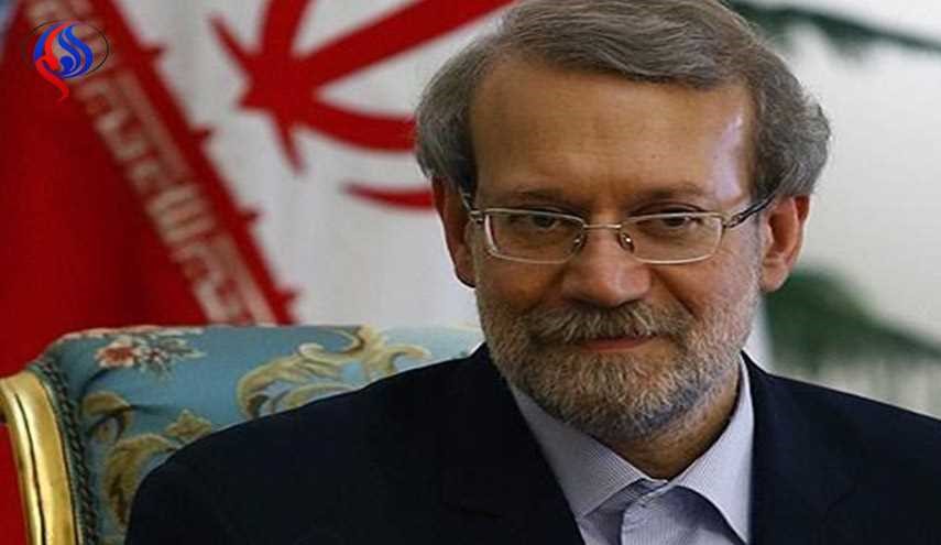 لاريجاني يهنئ روحاني ويدعو لوضع مطالب الشعب على رأس الاولويات