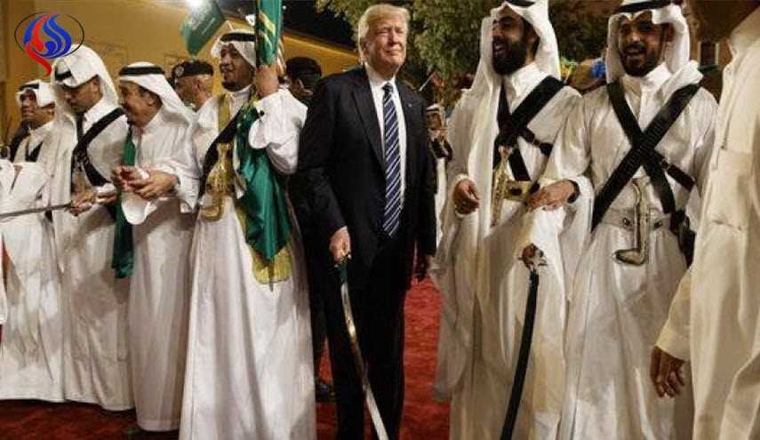 خالد الجيوسي: ما سر حفاوة نالها ترامب العنصري من قبل ملك السعودية؟