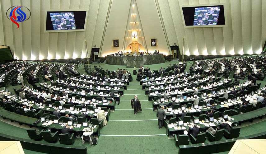 نواب البرلمان الايراني يستنكرون جرائم النظام البحريني