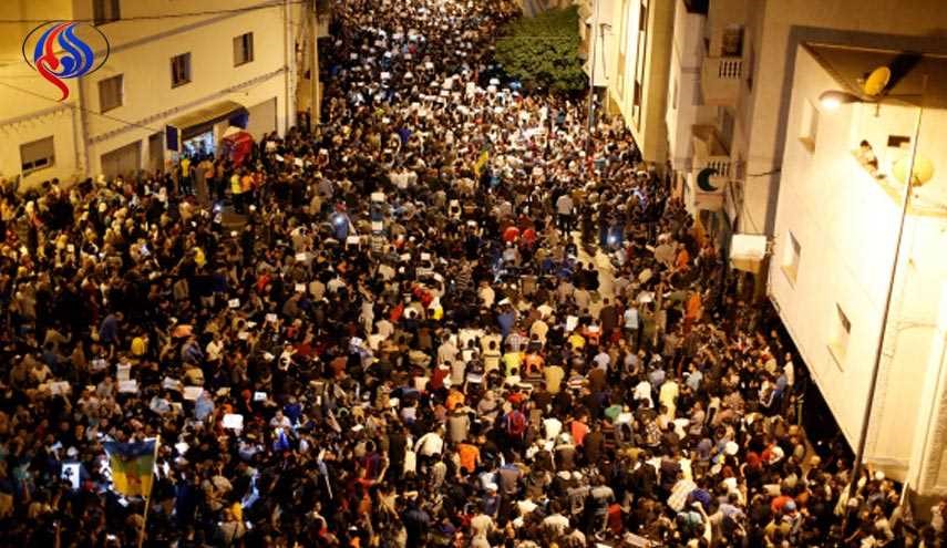 السلطات المغربية تعتقل 40 شخصا مع تواصل الاحتجاجات في الحسيمة