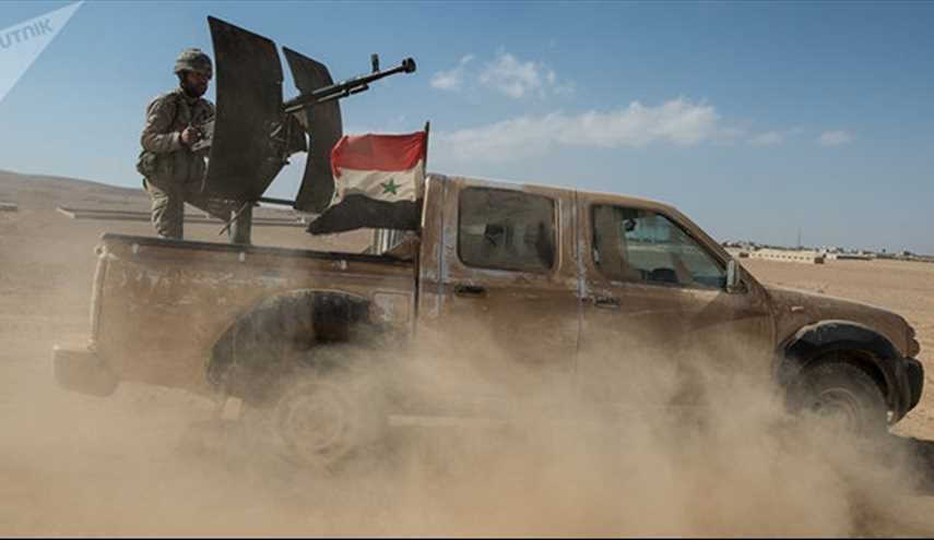 Syrian army reaches border with Iraq near Al Tanf