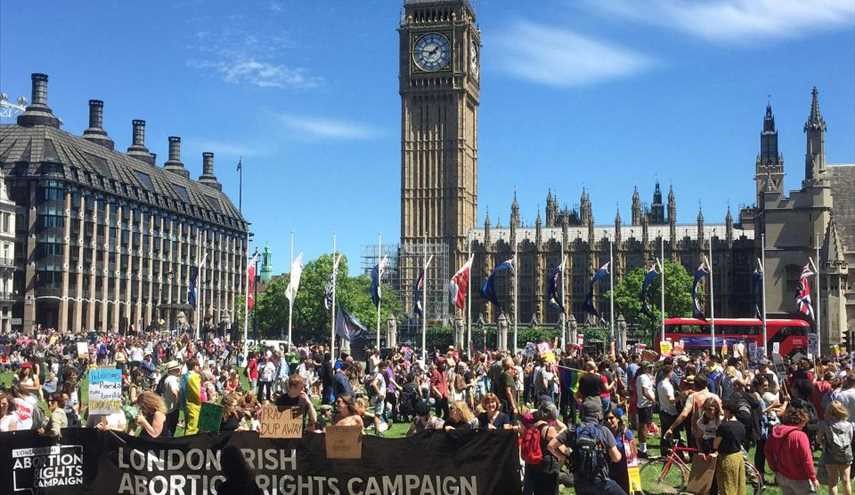 Hundreds march on Downing Street against Theresa May's 'hateful' DUP alliance