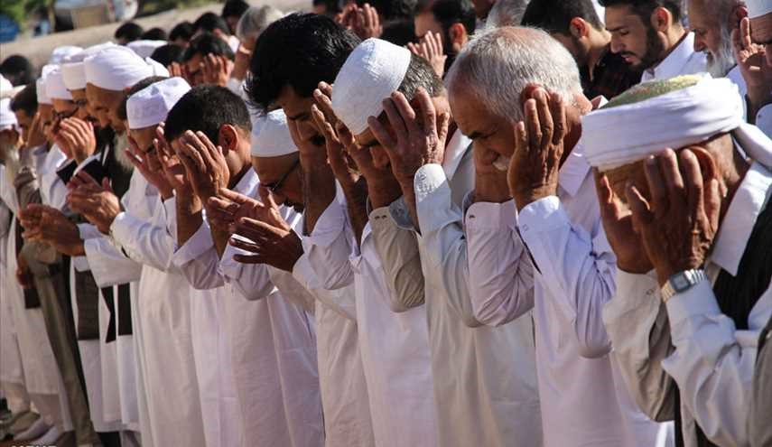 اقامة صلاة عيد الفطر في ايران الاسلامية