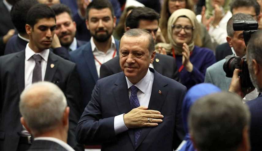 اردوغان يتهم حزب الشعب الجمهوري بدعم 