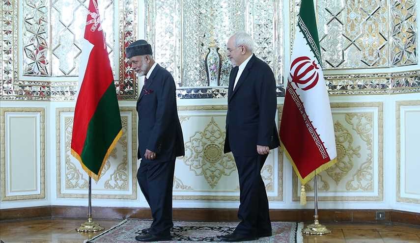 ظريف يلتقي نظيره العماني