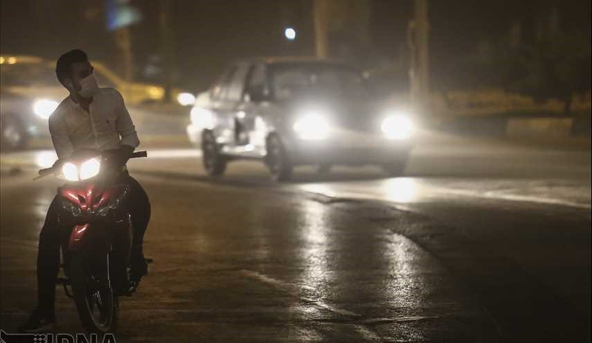 تدفق الغبار في مدينة أصفهان