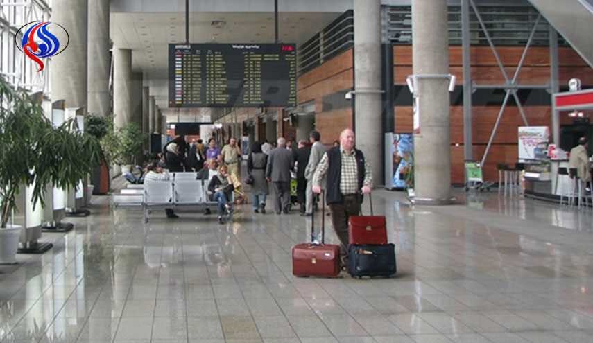 إيران تمنح تأشيرة الدخول لرعايا 180 بلدا في المطار وتستثني 10