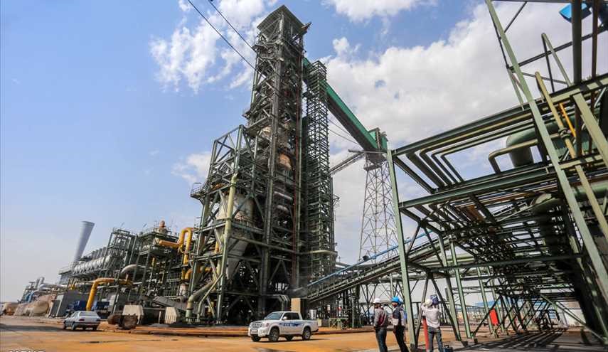 إيران تتمكن من صناعة الحديد الإسفنجي بتقنية إيرانية