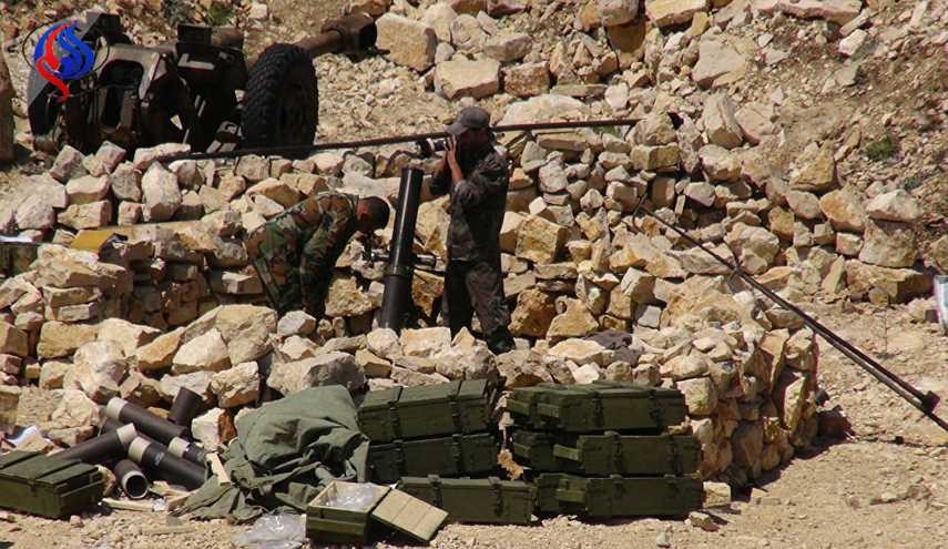 الجيش السوري يستعيد أكثر من 40 بئرا نفطية في الرقة